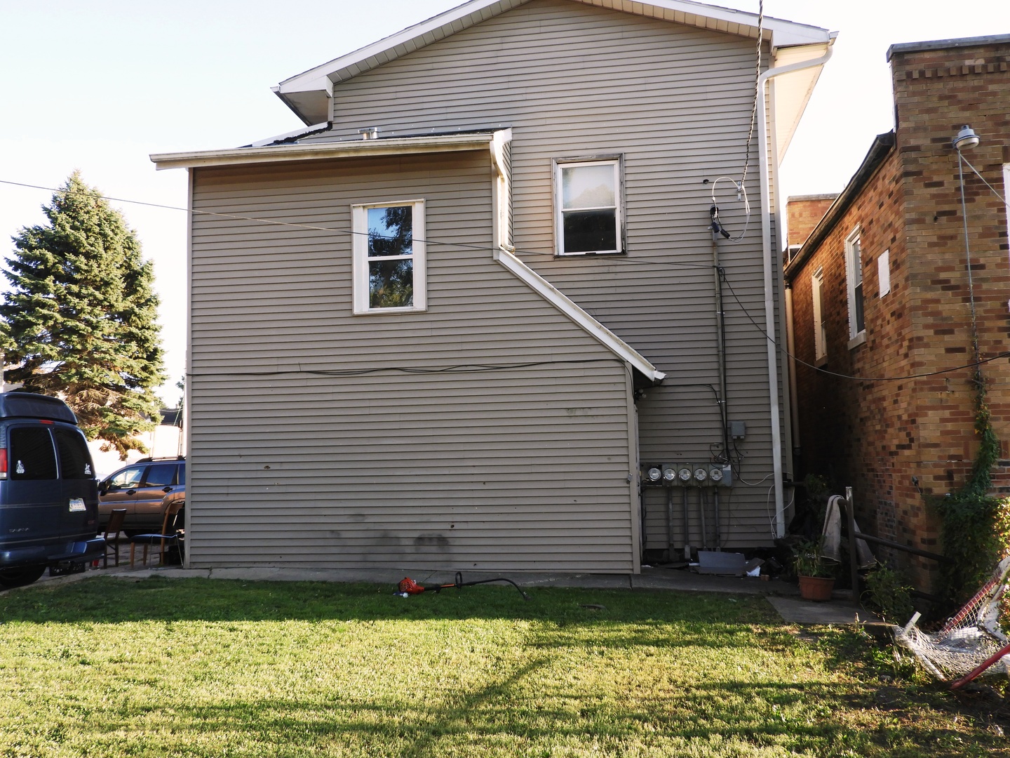 724 10th Street, Waukegan, IL 60085