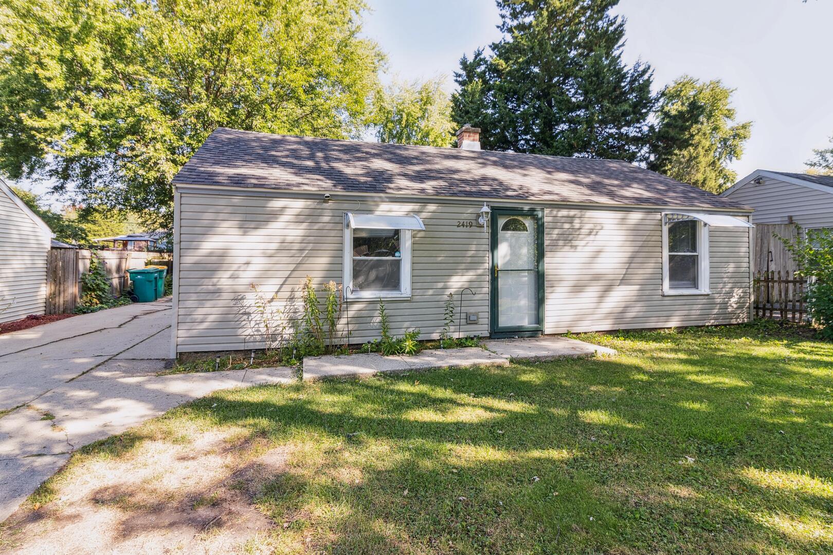 2419 Grape Street, Joliet, IL 60435