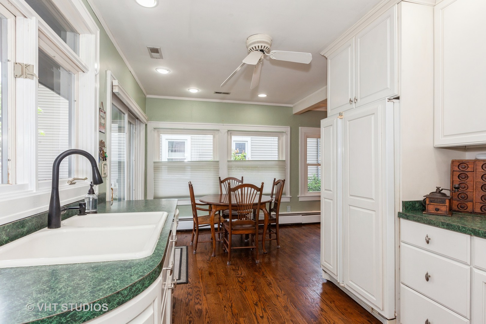 731 Western Avenue, Glen Ellyn, IL 60137