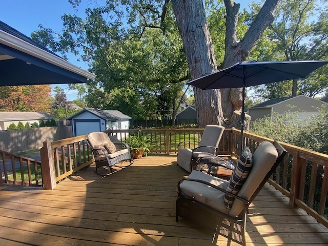 731 Western Avenue, Glen Ellyn, IL 60137