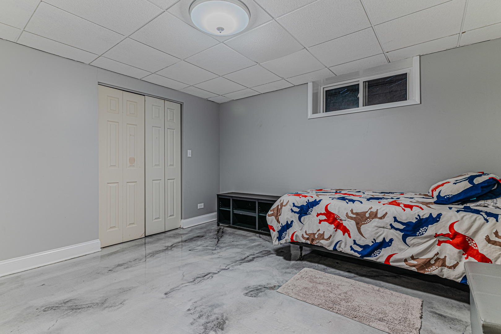 10N836 Lakeside Court, Elgin, IL 60124
