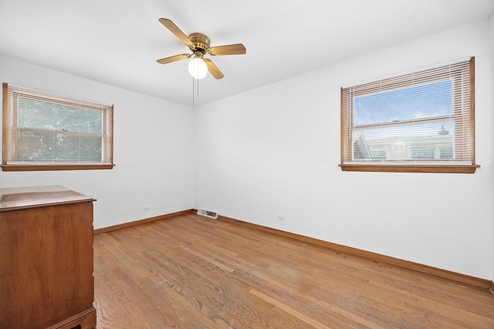 156 Kingston Place, Chicago Heights, IL 60411