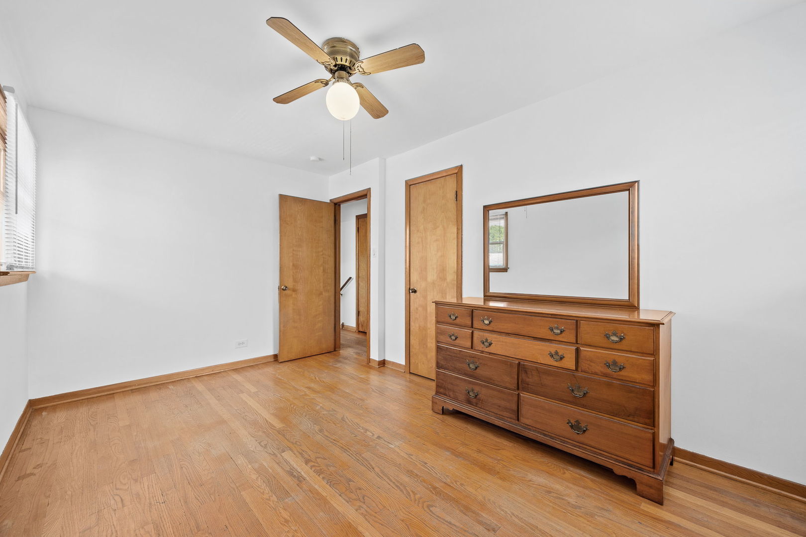 156 Kingston Place, Chicago Heights, IL 60411