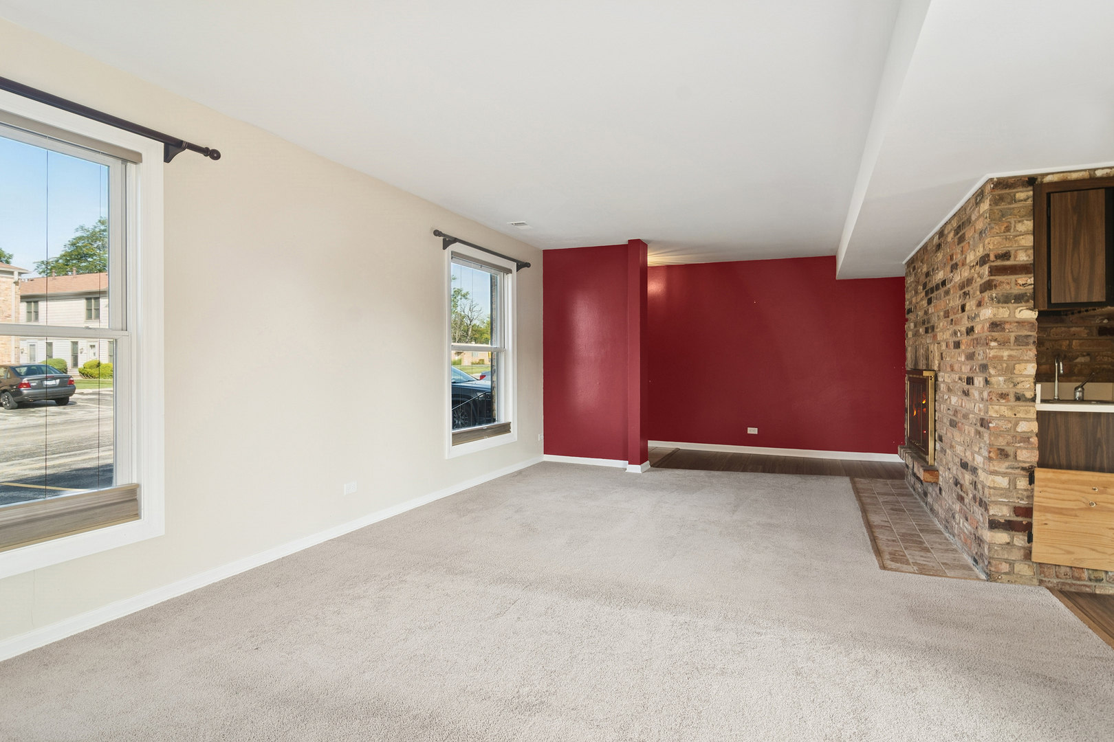 1817 Sessions Walk, Hoffman Estates, IL 60169