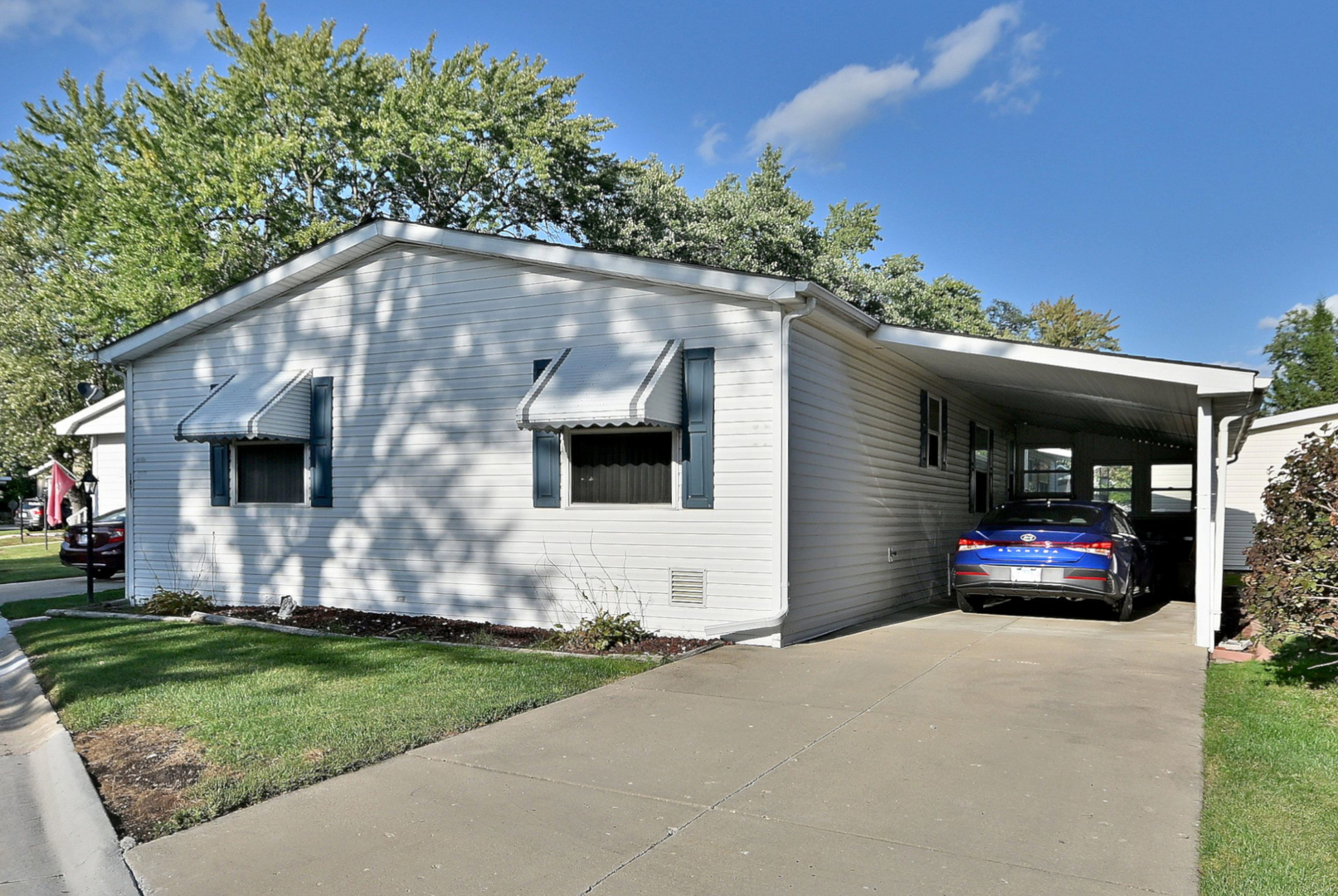 1071 Lake Terrace Road, Elgin, IL 60123