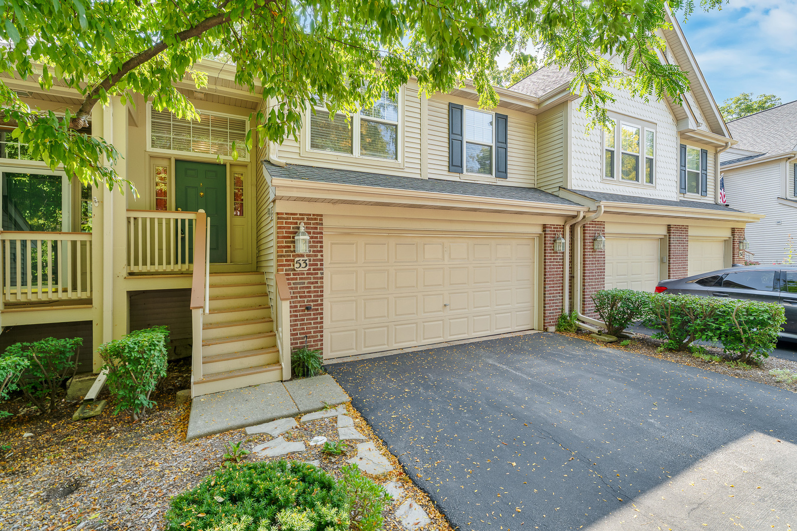 53 Samuel Drive, Streamwood, IL 60107