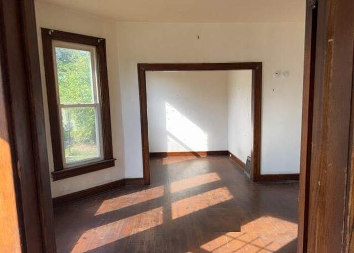 11835 S Stewart Avenue, Chicago, IL 60628