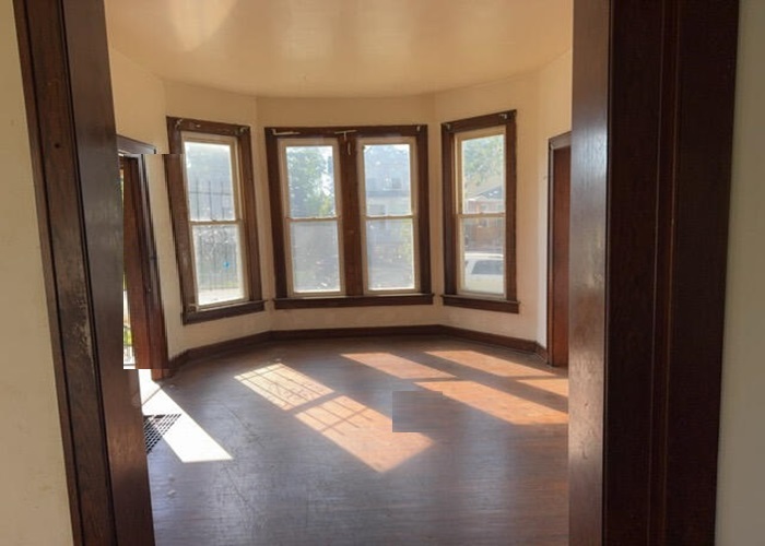 11835 S Stewart Avenue, Chicago, IL 60628