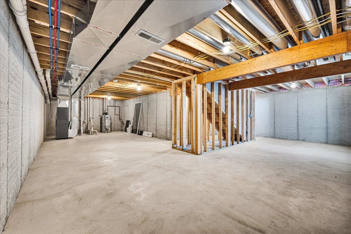 502 Travis Drive, Carlock, IL 61725