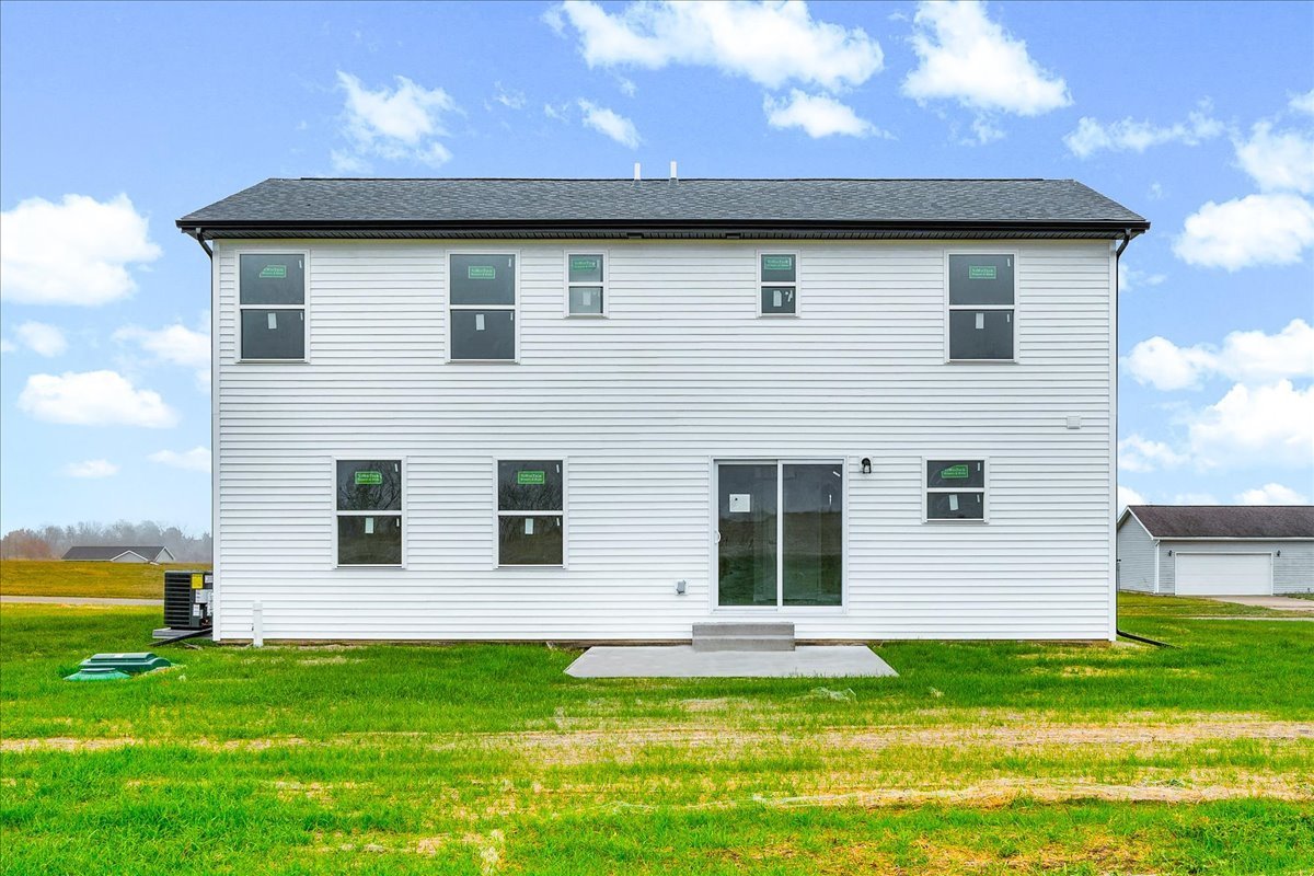 502 Travis Drive, Carlock, IL 61725