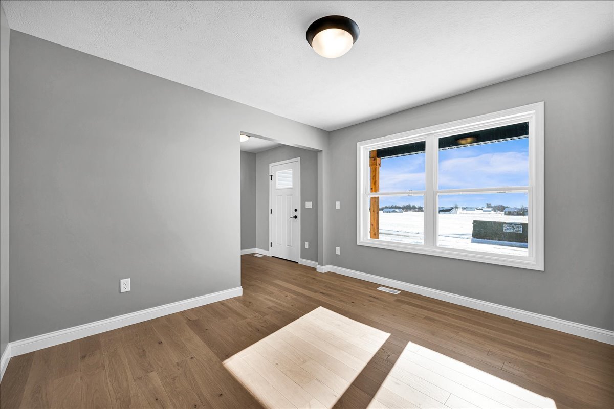 502 Travis Drive, Carlock, IL 61725