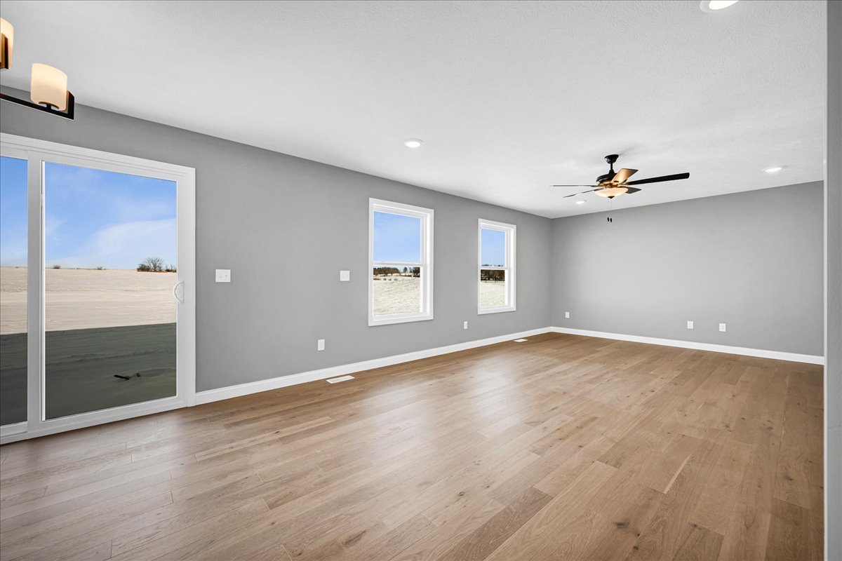 502 Travis Drive, Carlock, IL 61725