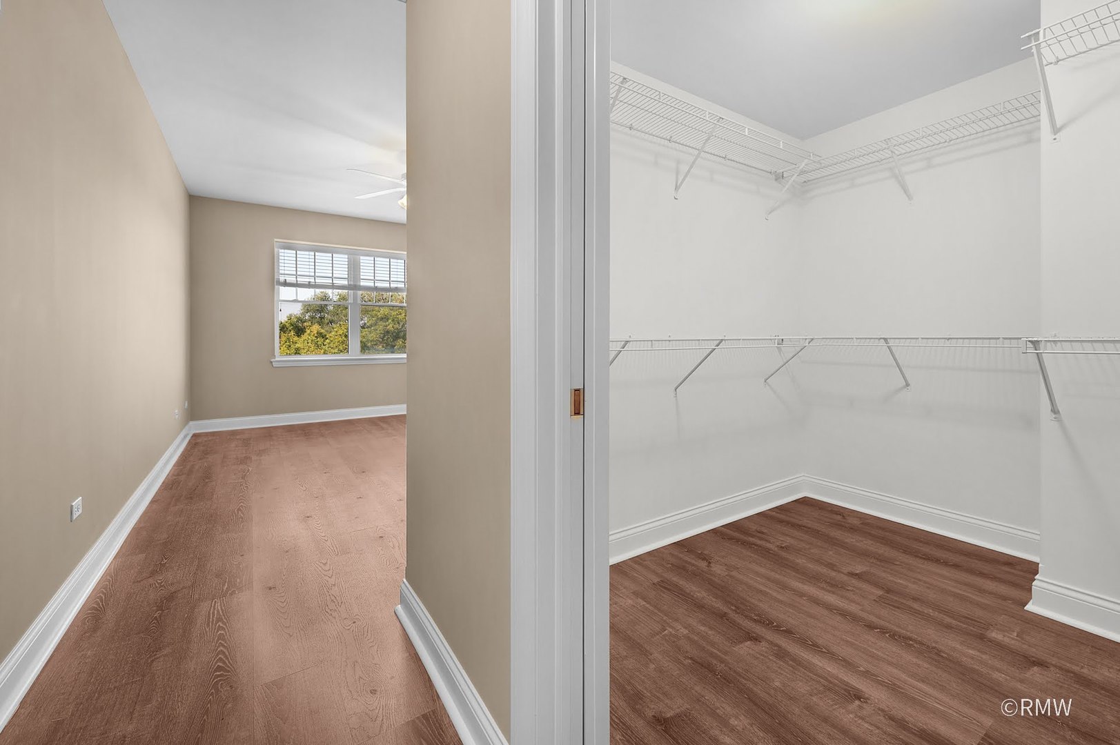 2 Itasca Place #419, Itasca, IL 60143