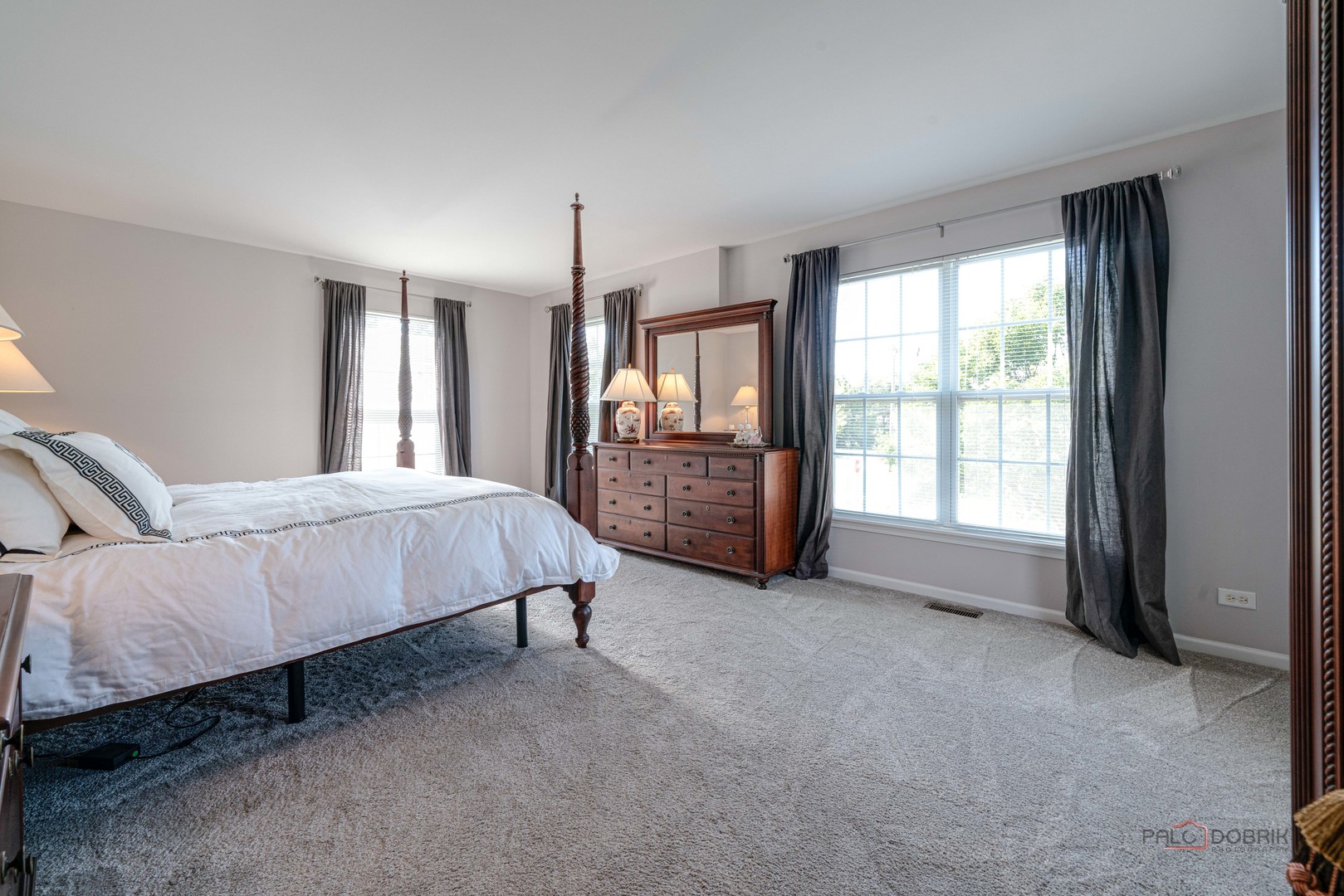 1260 Water Stone Circle, Wauconda, IL 60084