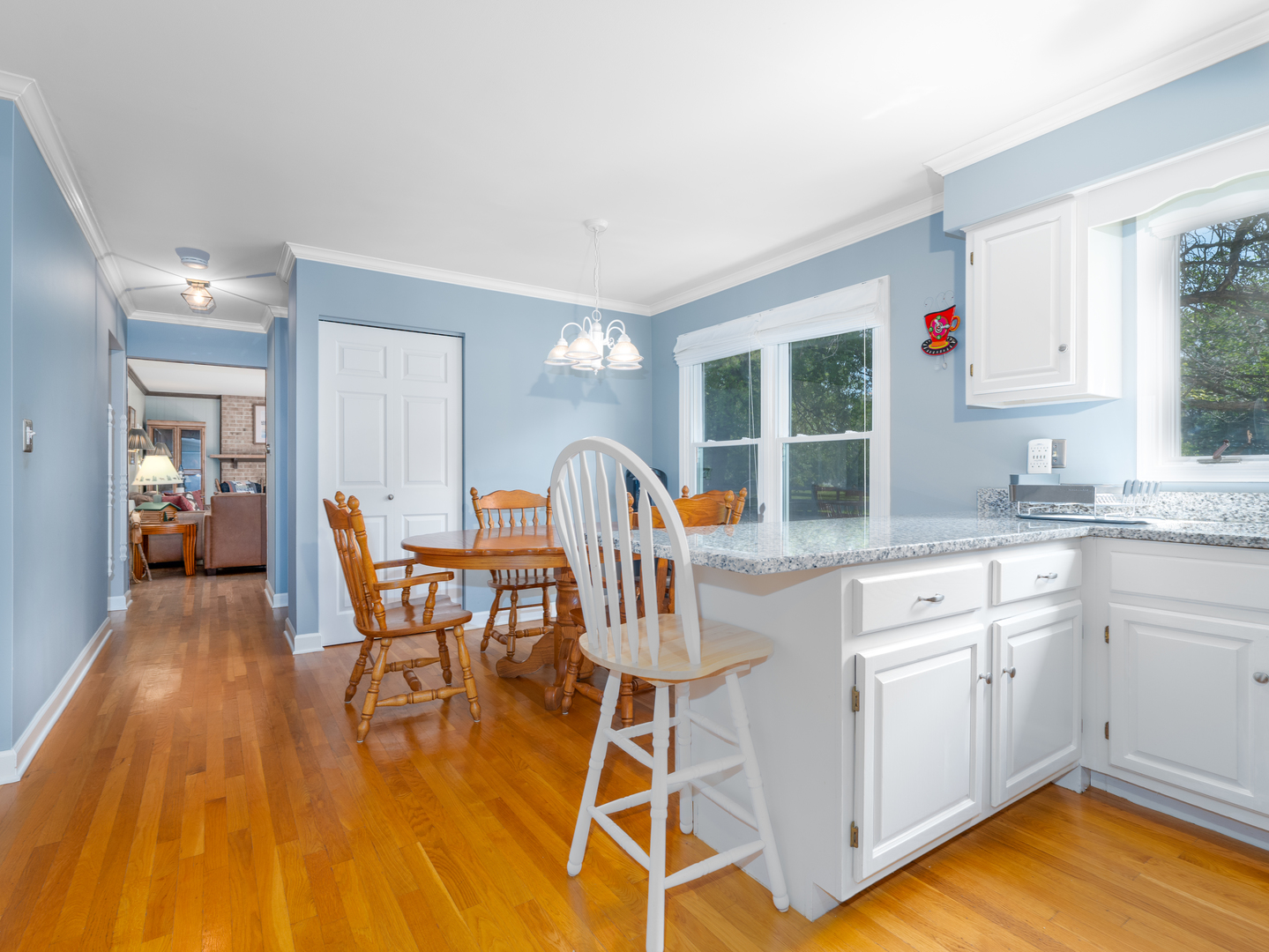 25707 N Eagle Drive, Mundelein, IL 60060