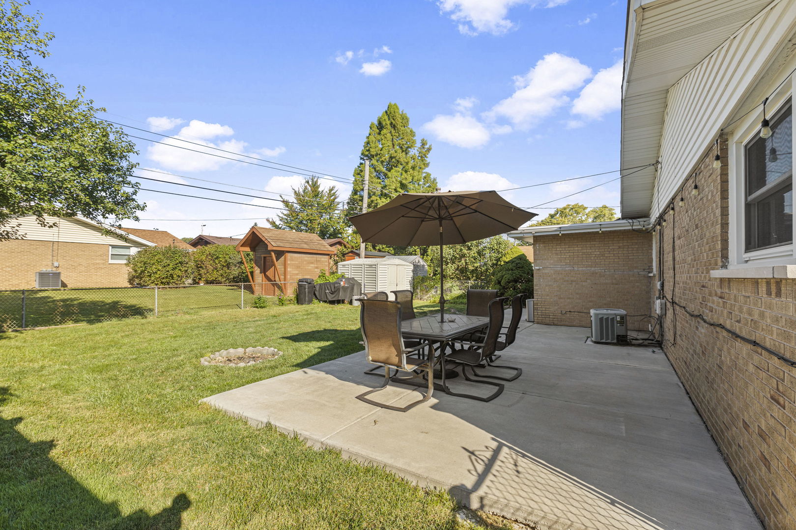 12828 Terrace Lane, Crestwood, IL 60418