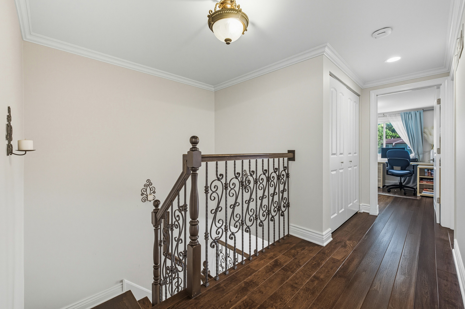 691 Lakeside Circle Drive, Wheeling, IL 60090