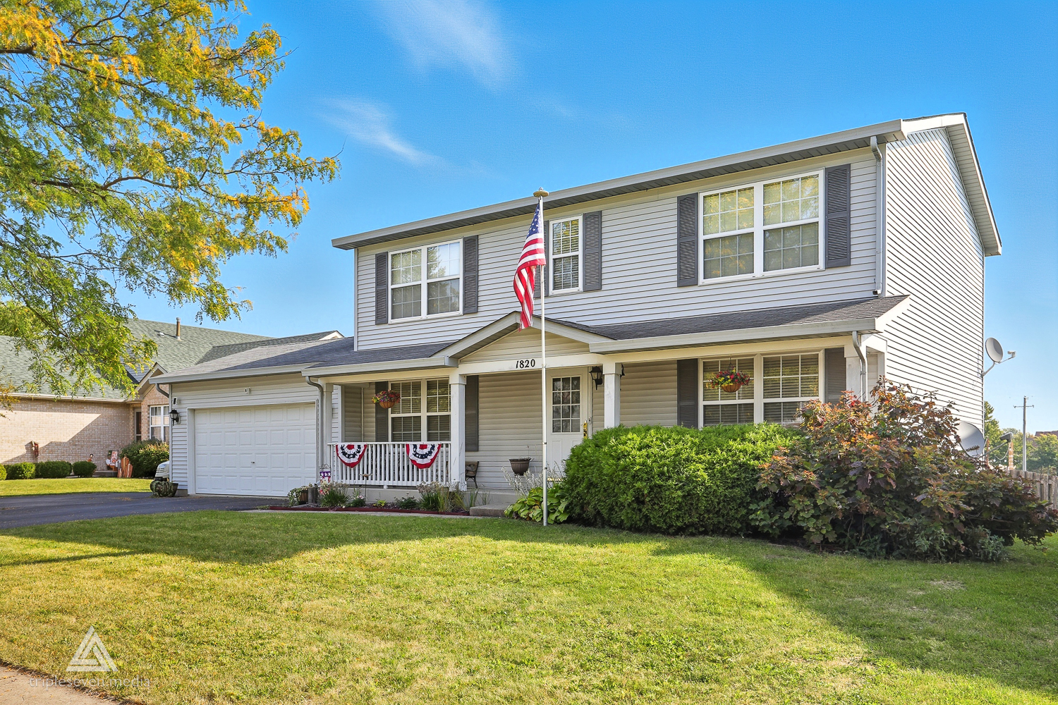 1820 Jack Pine Way, Lockport, IL 60441