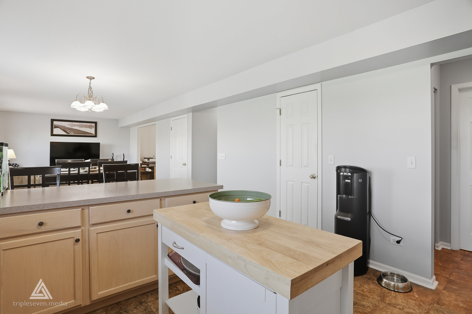 1820 Jack Pine Way, Lockport, IL 60441