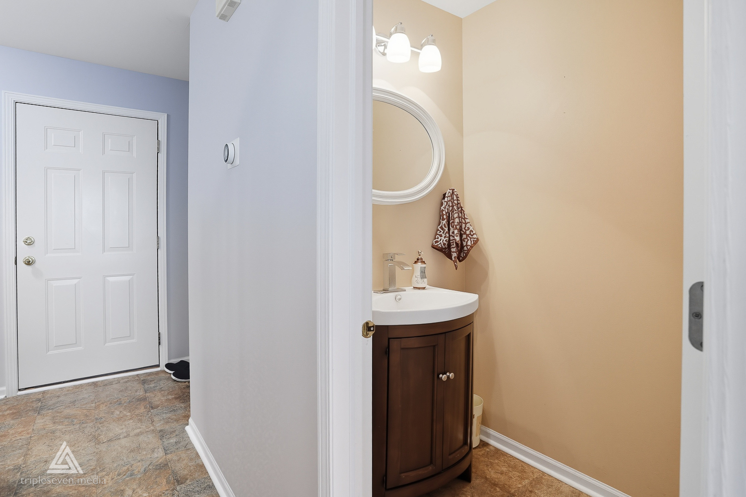 1820 Jack Pine Way, Lockport, IL 60441