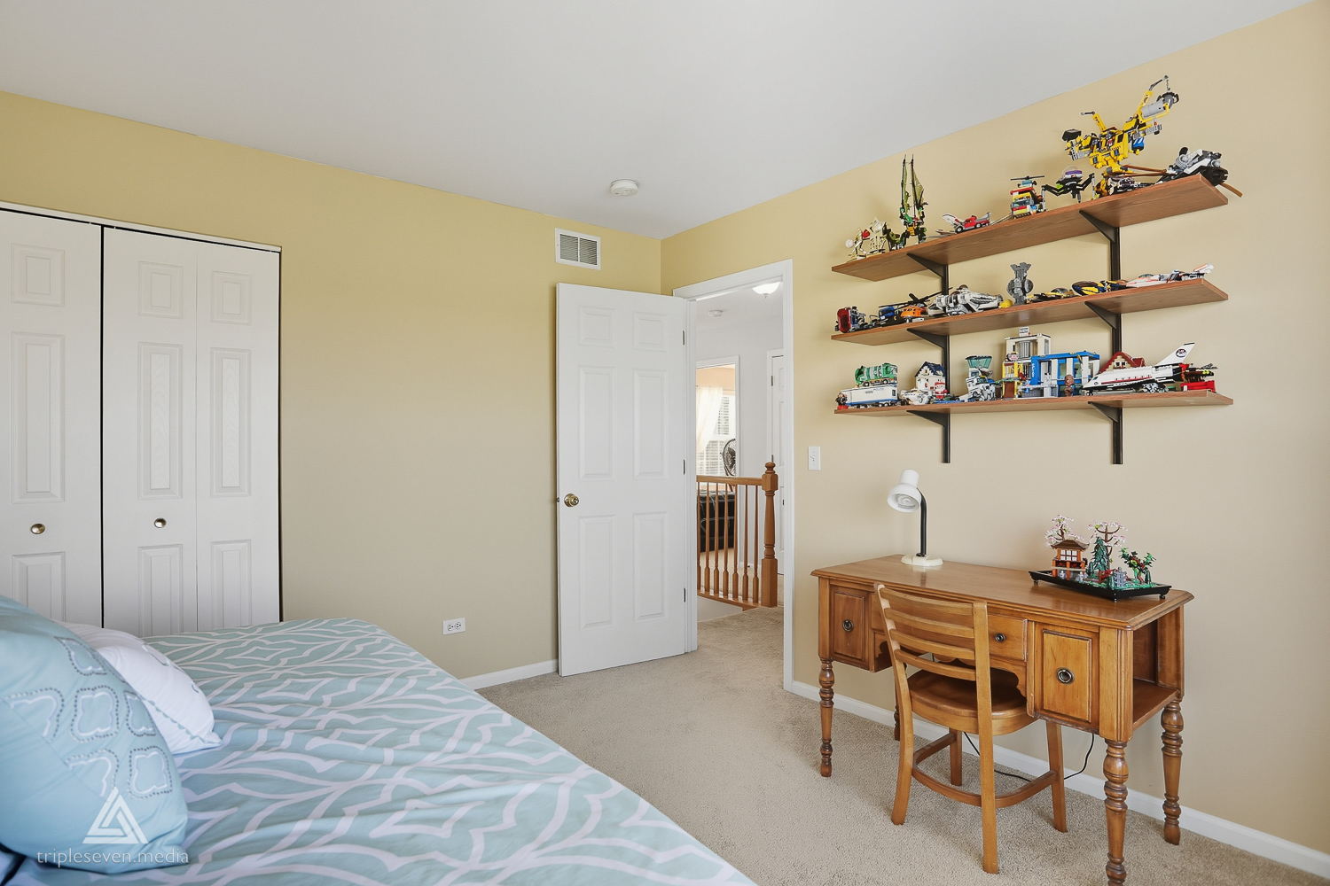 1820 Jack Pine Way, Lockport, IL 60441