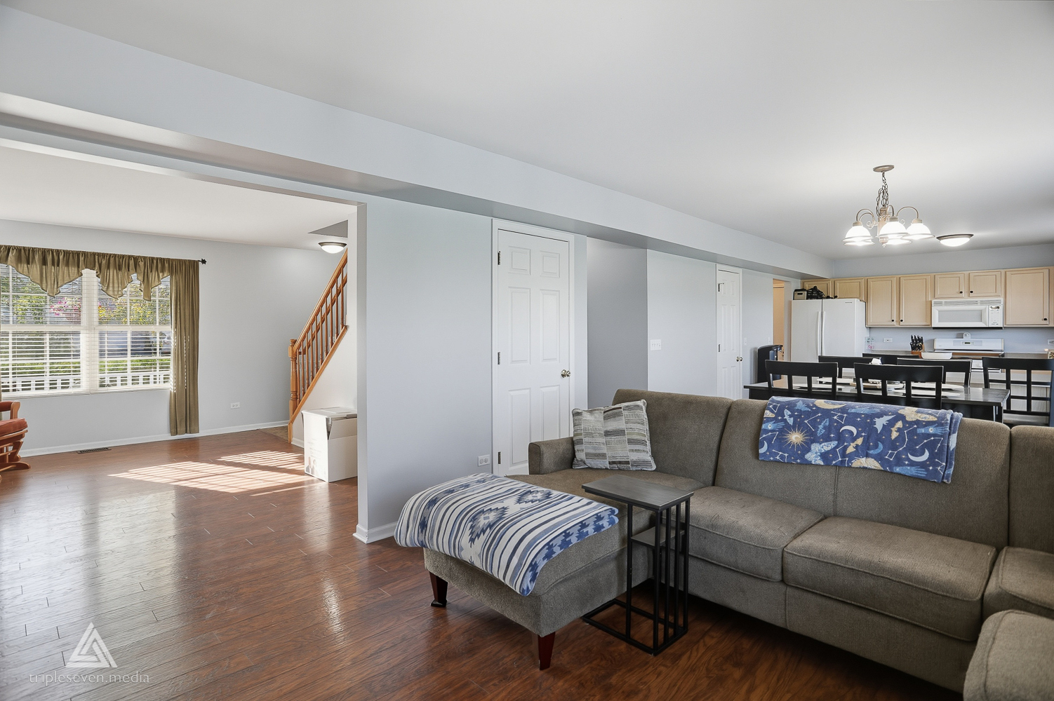 1820 Jack Pine Way, Lockport, IL 60441