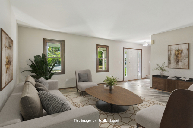 36 Shore Drive, Schaumburg, IL 60193