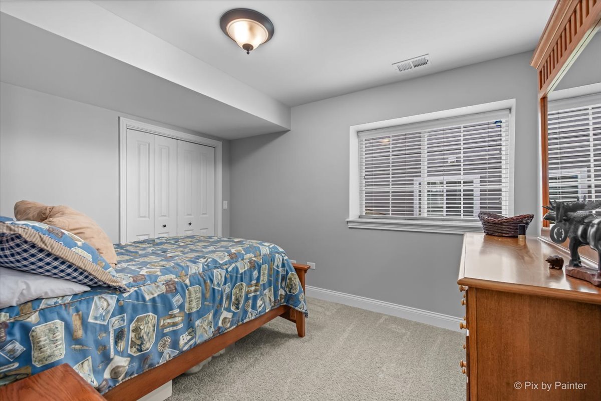 745 Harper Avenue, Cary, IL 60013