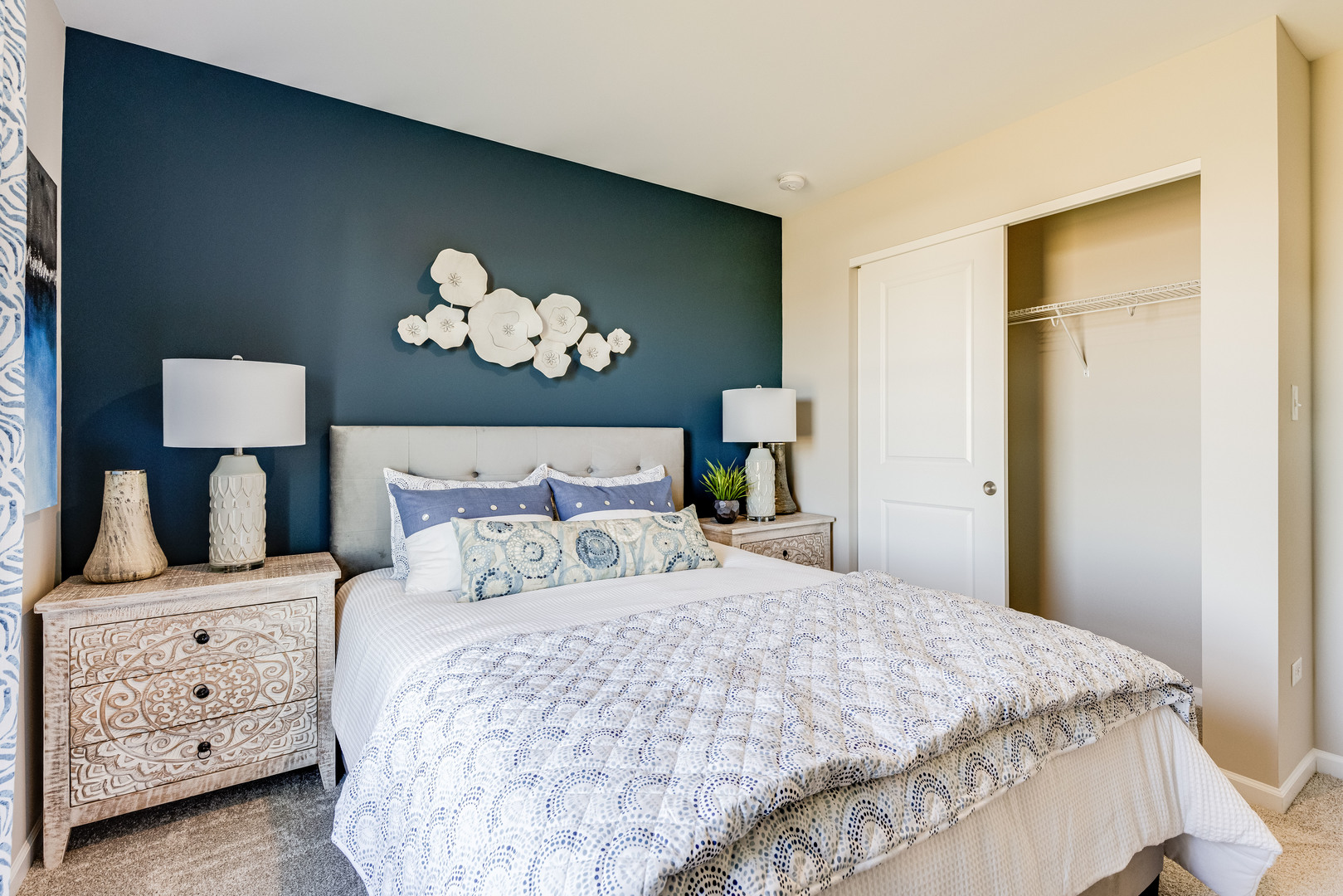 157 Henderson Street, Oswego, IL 60543