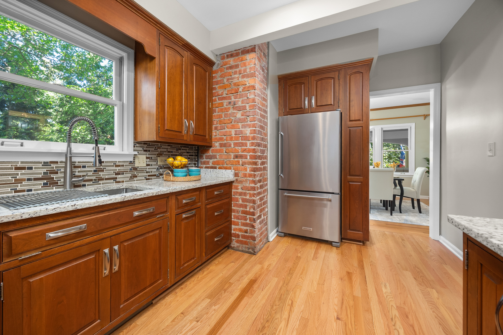 4416 Seeley Avenue, Downers Grove, IL 60515