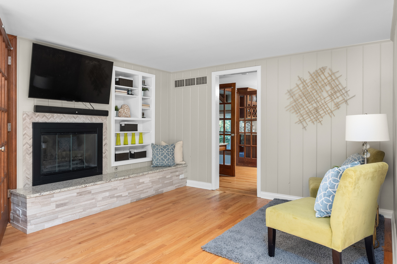 4416 Seeley Avenue, Downers Grove, IL 60515