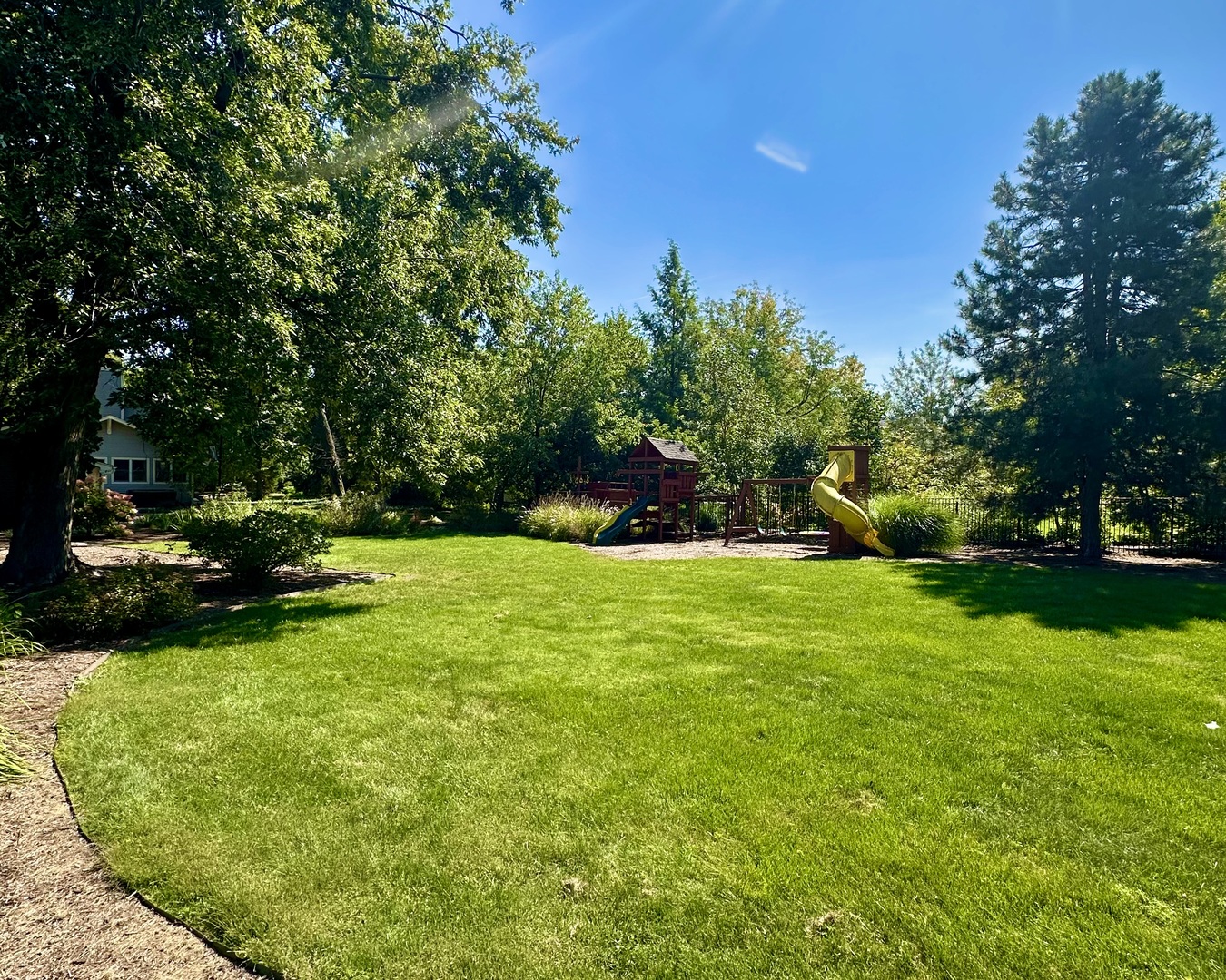 4416 Seeley Avenue, Downers Grove, IL 60515