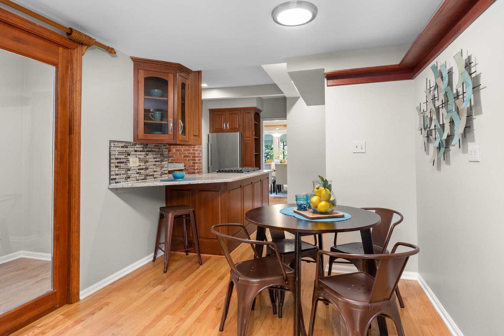 4416 Seeley Avenue, Downers Grove, IL 60515