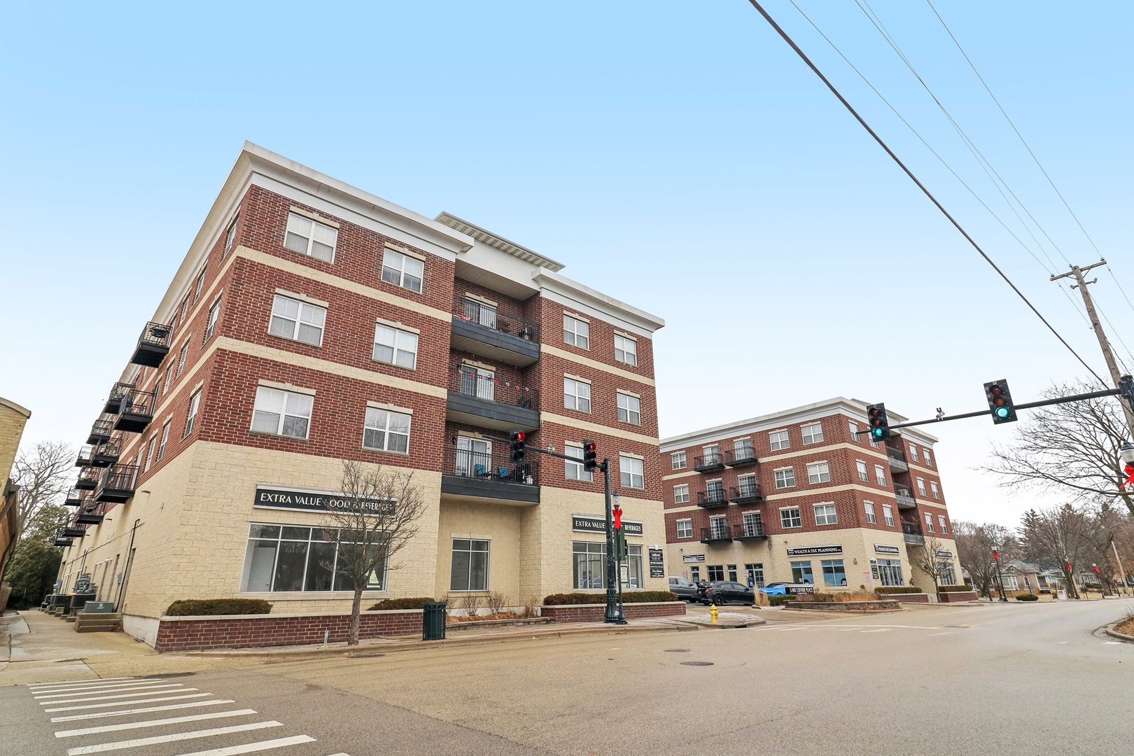10 N Lake Street #307, Grayslake, IL 60030