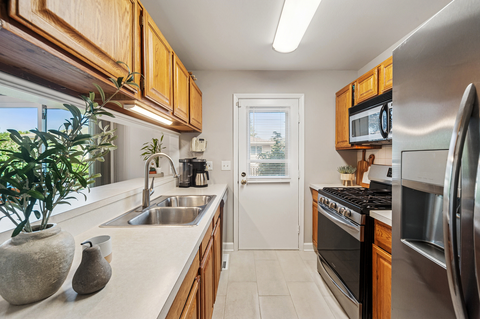 2925 Denton Court, Westchester, IL 60154