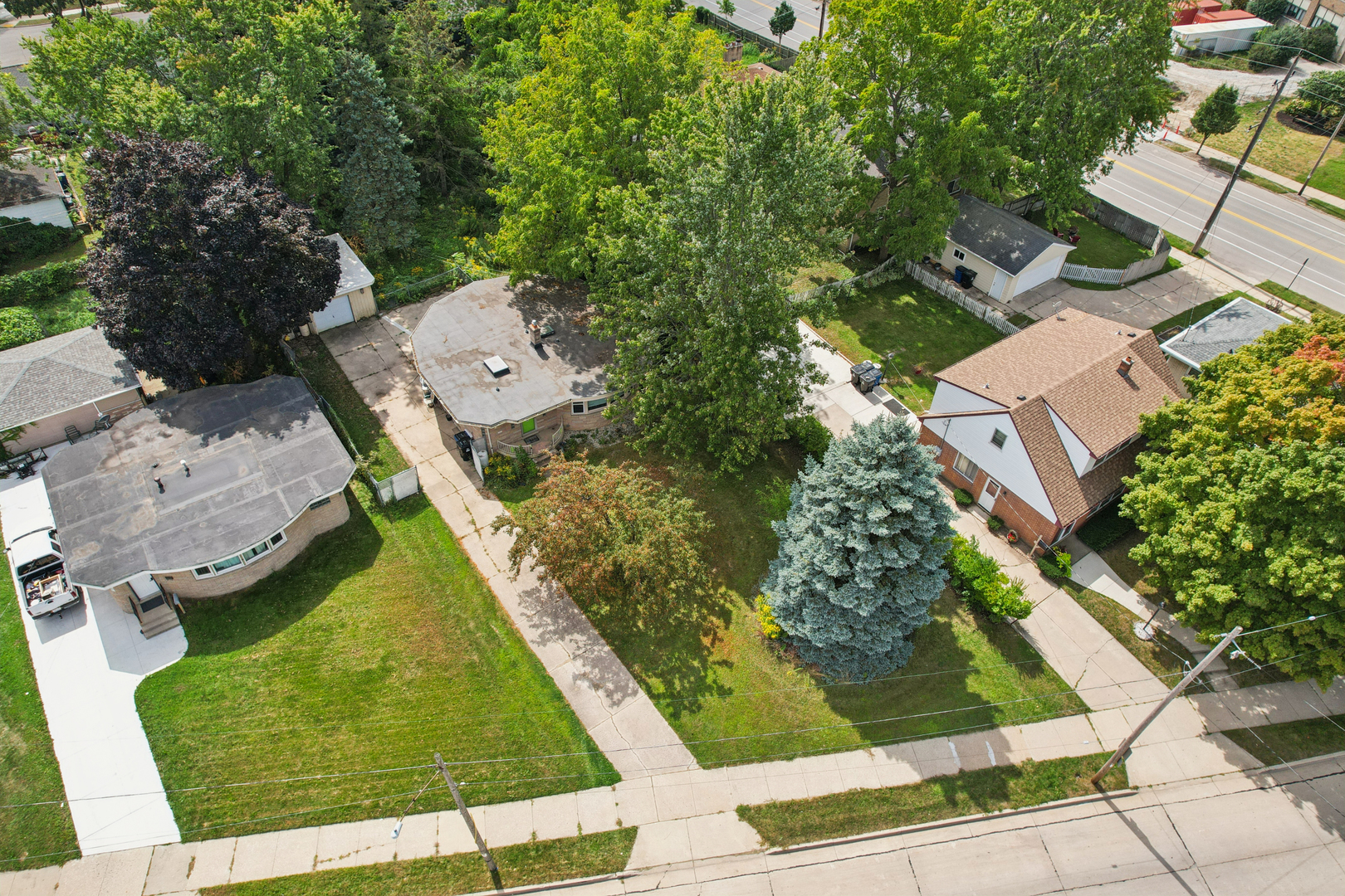 2009 Rapids Drive, Racine, WI 53404