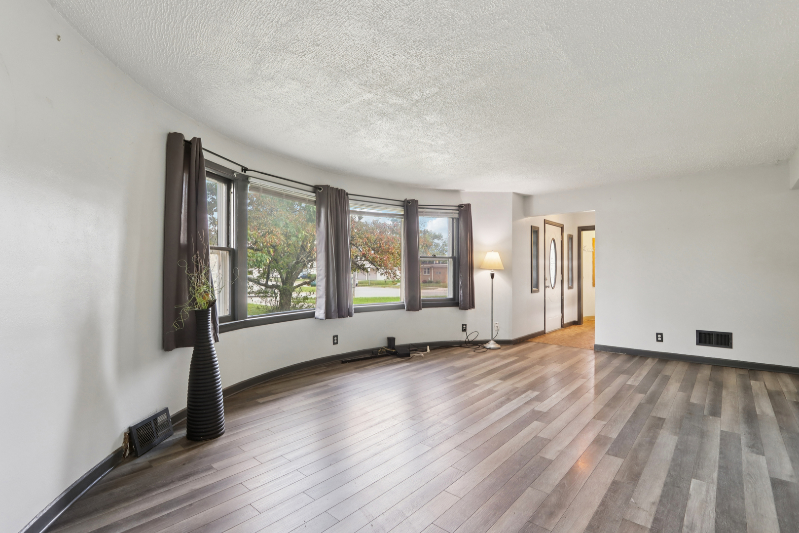 2009 Rapids Drive, Racine, WI 53404