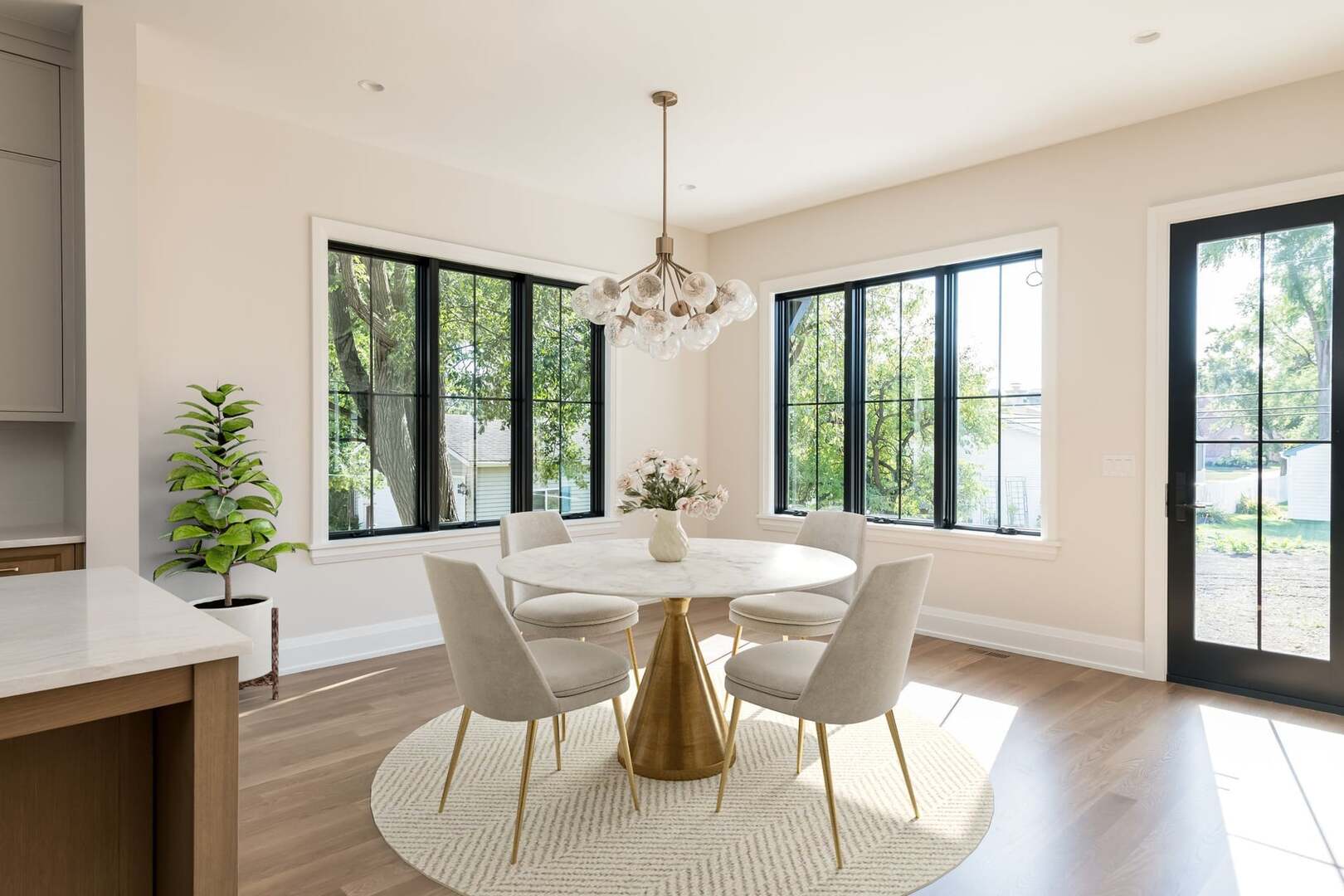 900 S Colfax Avenue, Elmhurst, IL 60126