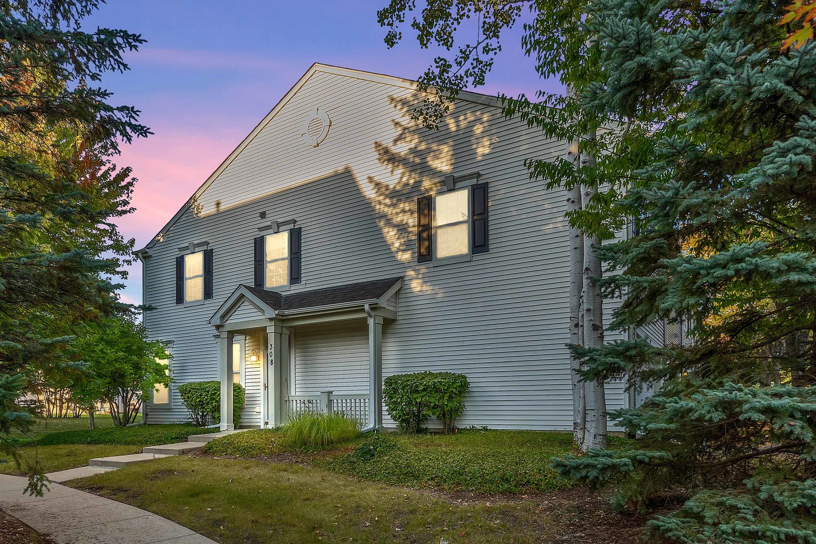 308 S Fieldstone Court, Round Lake, IL 60073