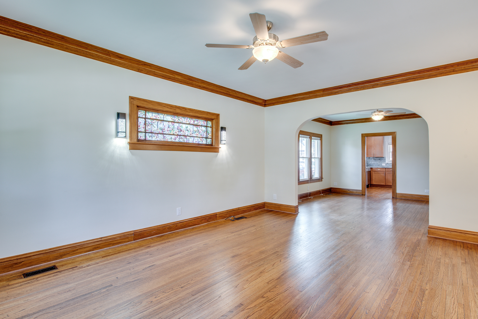 819 Oakland Avenue, Joliet, IL 60435