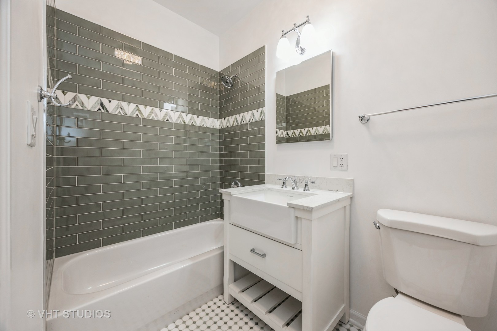 745 S Independence Boulevard #3, Chicago, IL 60624