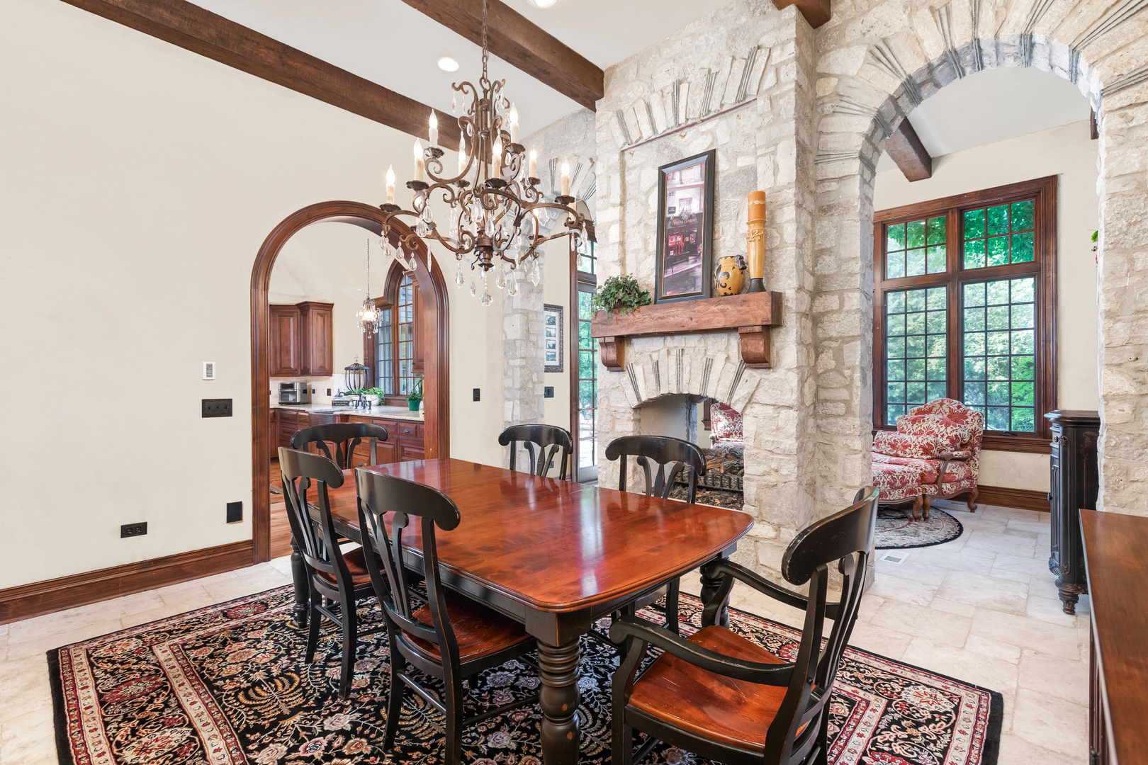 21 Forest Avenue, Naperville, IL 60540