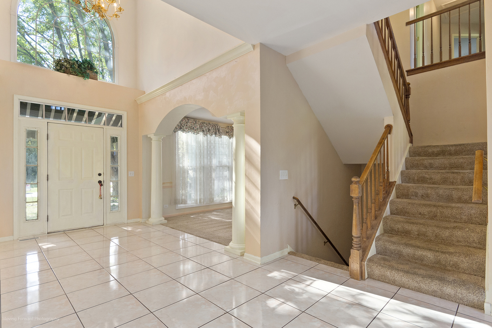 52 Oak Creek Drive, Yorkville, IL 60560