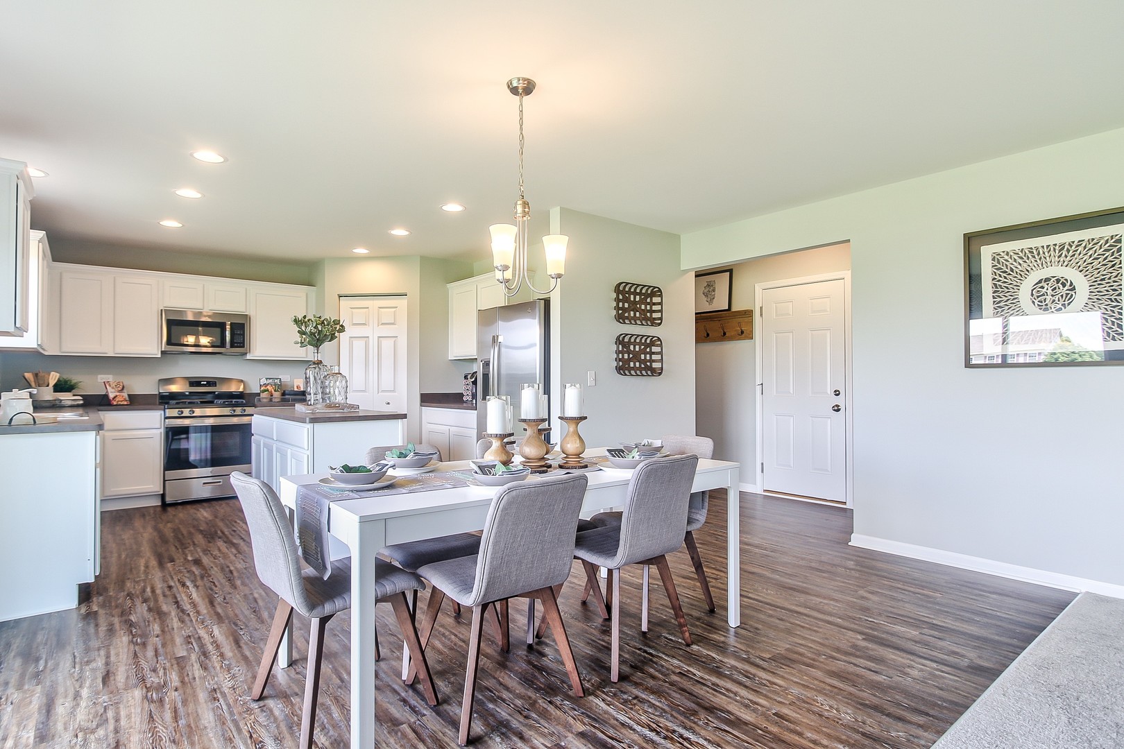 868 Fair Meadow Court, North Aurora, IL 60542