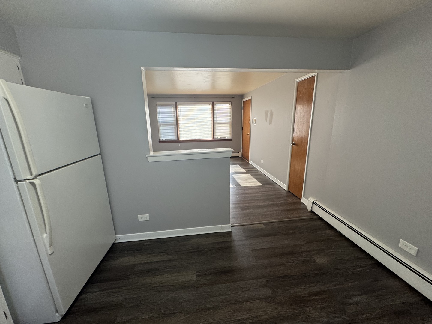 6927 W 64th Place #2E, Chicago, IL 60638