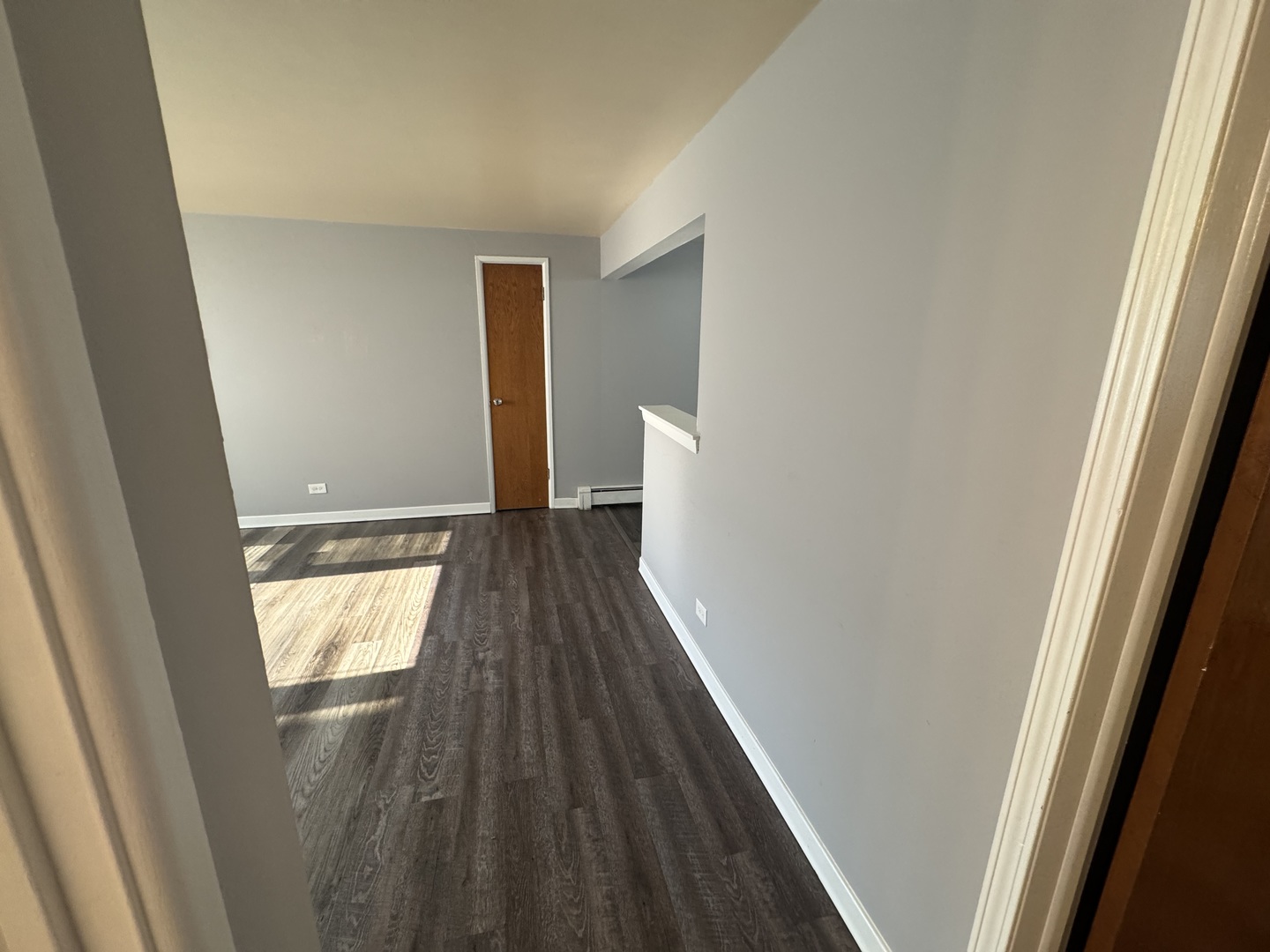 6927 W 64th Place #2E, Chicago, IL 60638