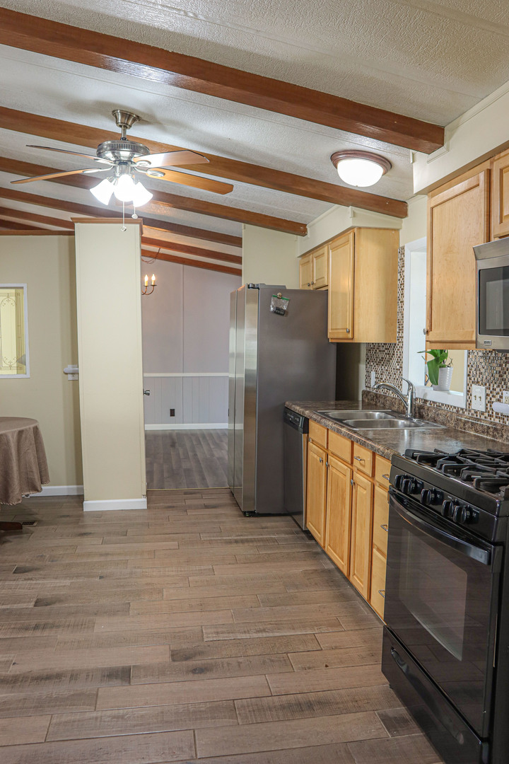 63 Birch, Sandwich, IL 60548