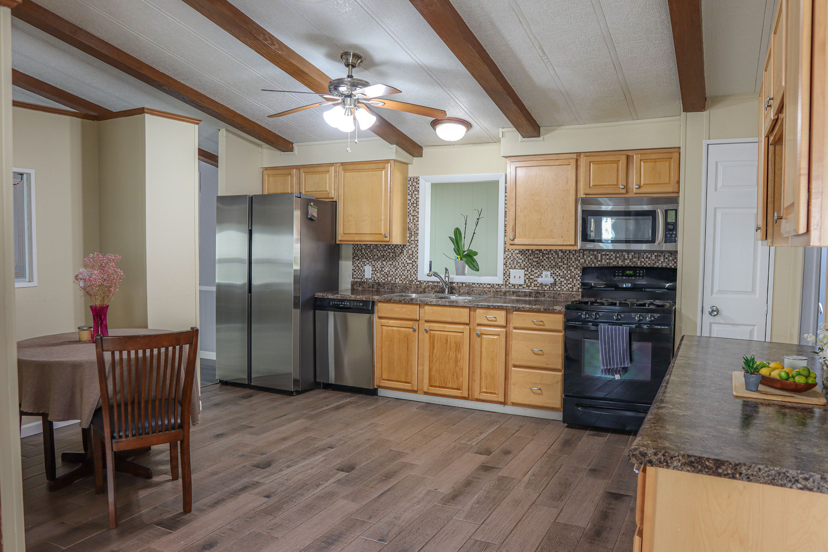 63 Birch, Sandwich, IL 60548