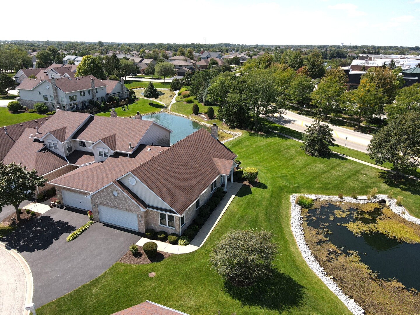 651 Schooner Drive, New Lenox, IL 60451