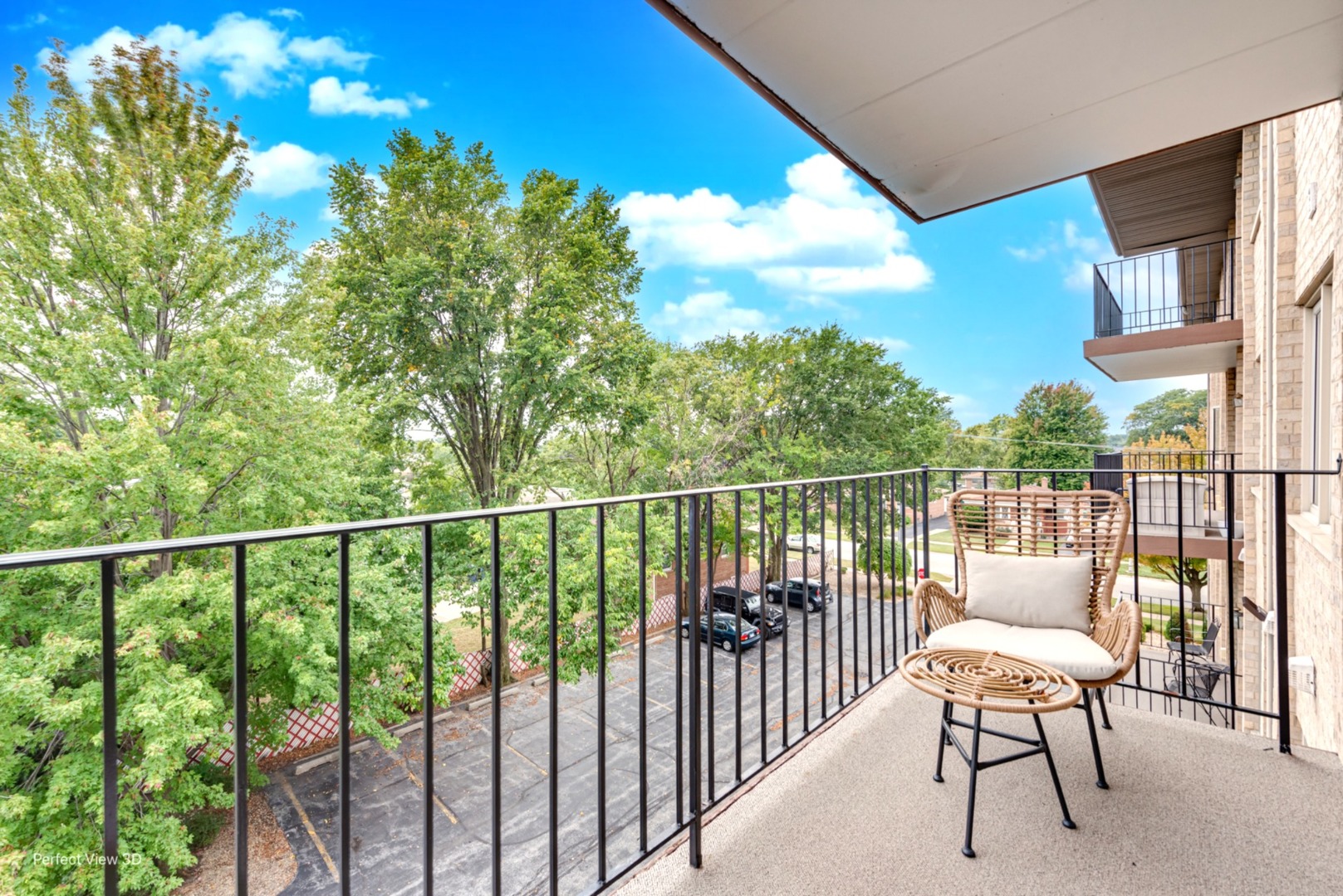 9510 S KOLMAR Avenue #311, Oak Lawn, IL 60453